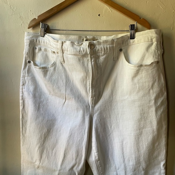 Madewell Perfect Vintage Jean in Tile White Size 33 Tall Excellent Condition - Picture 14 of 15
